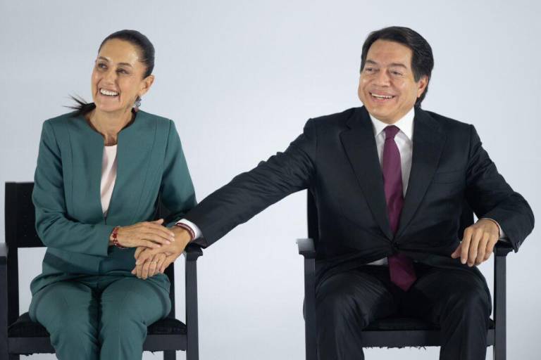 Reportan que Mario Delgado, de la SEP, gastó en 2 años $17 millones en inmuebles