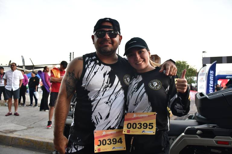Festejan corriendo los 50 años de Mueblerías Valdez Baluarte