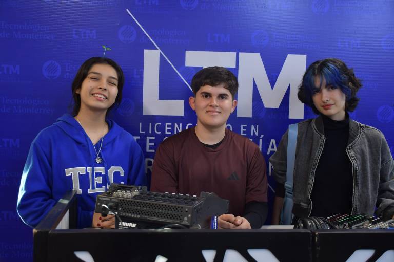 Comparte Ricardo Orrantia su experiencia en la producción musical