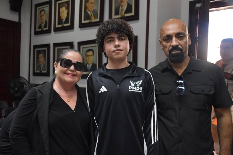 Reconocen la trayectoria y dedicación de deportistas y entrenadores sinaloenses