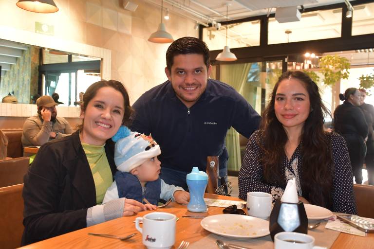Disfrutan de un perfecto Matcha con el Chef Ignacio Osuna y Fernanda Peña