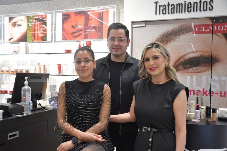 Conocen clientes de Cimaco Culiacán las tendencias en color, fragancias y tratamientos