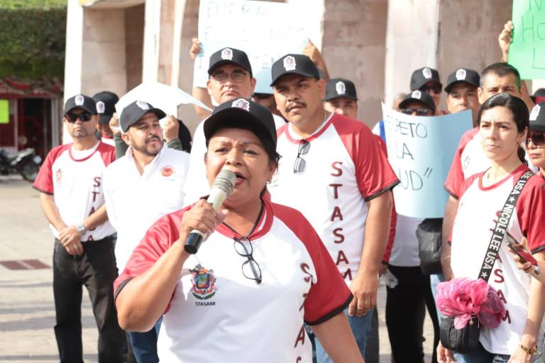 Sindicato del Ayuntamiento de Mazatlán pone queja ante la CEDH por falta de medicamento y de salud