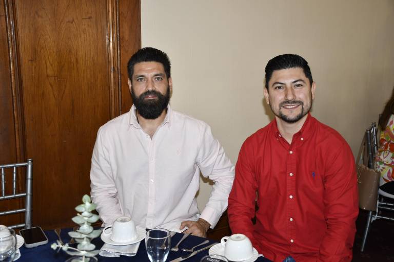 Disfrutan papás del Senda de un día padrísimo