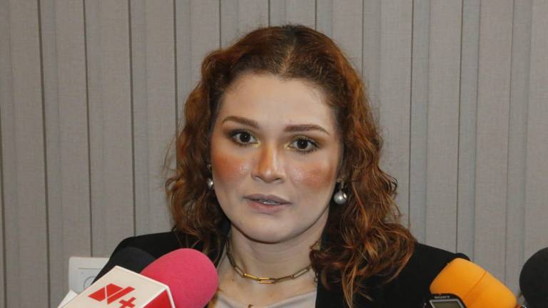 Gloria Morales indicó que el comenzar a conducir desde temprana edad aumenta las posibilidades de la persona a sufrir percances viales a lo largo de su vida.