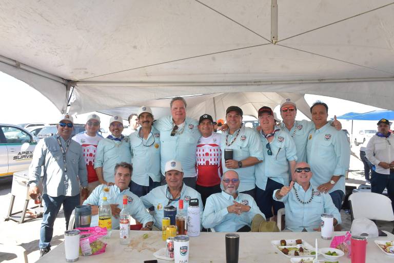 Disfrutan de sol, mar y buen ambiente en la ‘Ruta de la Ballena’ 2026