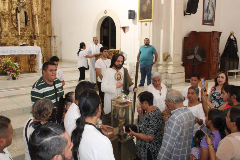 Se despiden en Rosario de reliquias de San Judas Tadeo