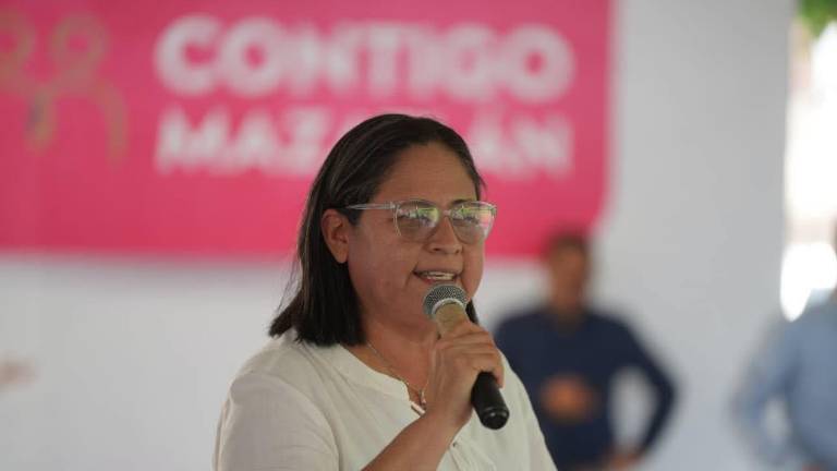 La Alcaldesa de Mazatlán, Minerva Osuna Zavala, prevé encabezar el Grito de Independencia.