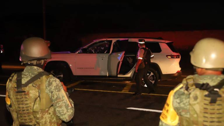 Las personas que resultaron heridas fueron trasladadas a un hospital.