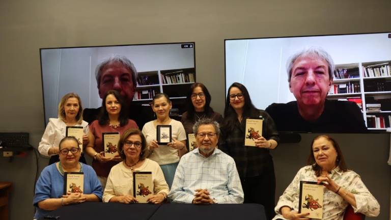 David Toscana, escritor, dialoga virtualmente con el Club de Lectura ‘Efecto Tequila’.