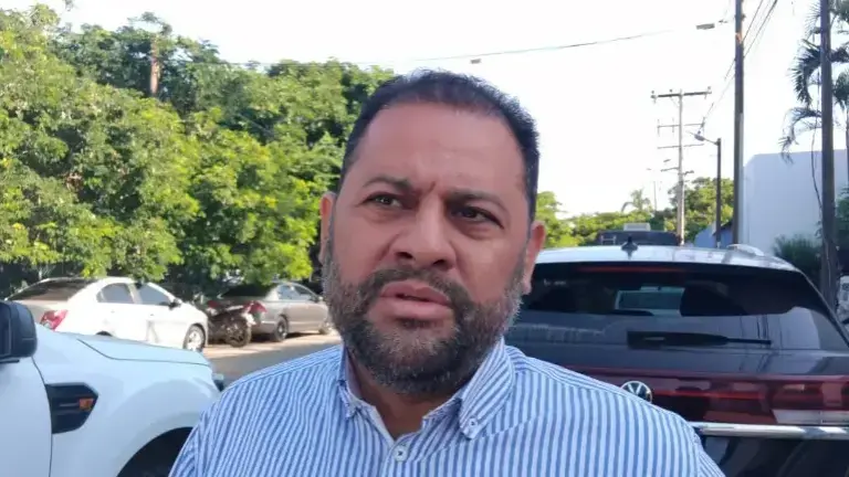 Moisés Ríos Pérez precisó que se quedó con el Superintendente de la CFE en Mazatlán, Víctor Manuel Morachis Machado, verse en la presente semana.