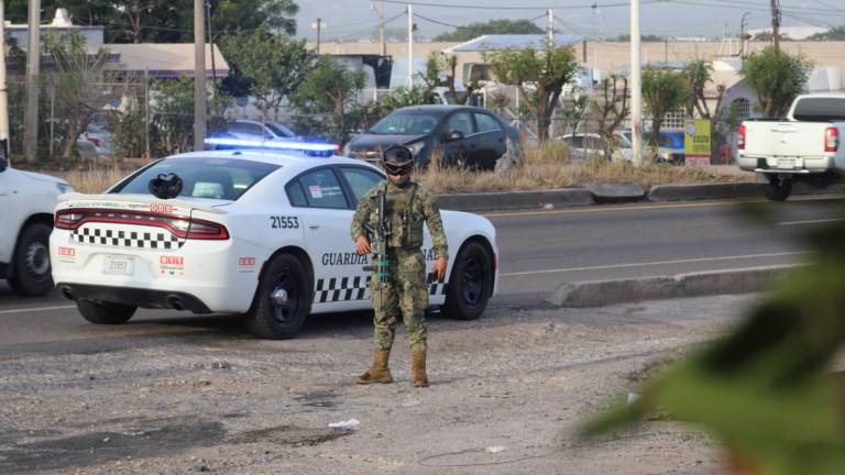 El cuerpo fue localizado con un mensaje en una cartulina.