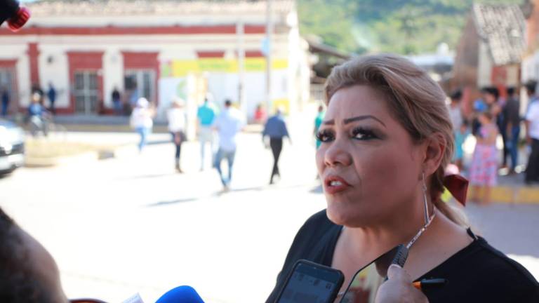 Alcaldesa de Rosario pidió apoyo al Gobierno del Estado.