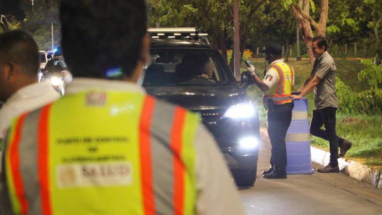 El Gobierno Municipal de Mazatlán implementará alcoholímetros en diversos puntos de la ciudad este 24, 25, 31 de diciembre y 1 de enero.