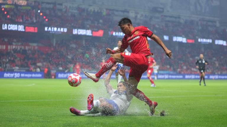 Toluca le pasó por encima a Rayados, dejando en claro su etiqueta de campeón vigente.
