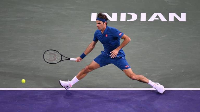 Roger Federer volvió a la actividad, pero cayó ante Pablo Andújar.