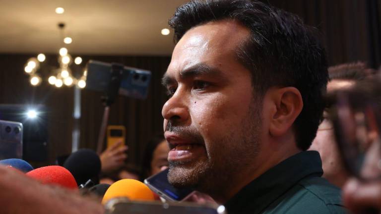 Jorge Álvarez Máynez, dirigente nacional de Movimiento Ciudadano, plantea posibles alianzas electorales para 2027.