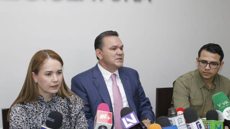 Diputados de Movimiento Ciudadano presentan iniciativa para que desde 2027 se prohiba el nepotismo y la reelección en Sinaloa.