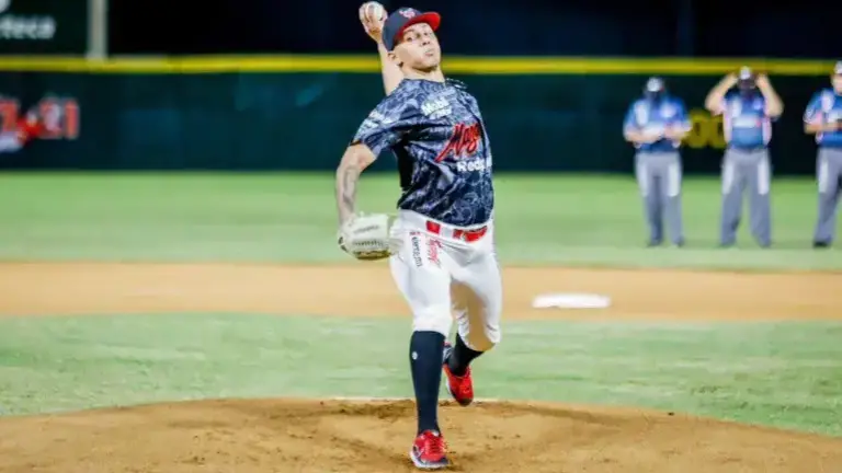 Torres-Perez ya se prepara para integrarse al róster activo en la campaña 2025-2026.