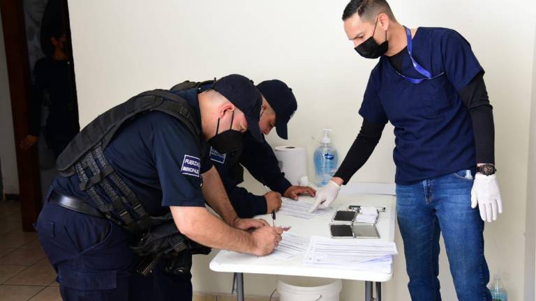 Personal de la Dirección de Seguridad Pública y Tránsito municipal de Salvador Alvarado.