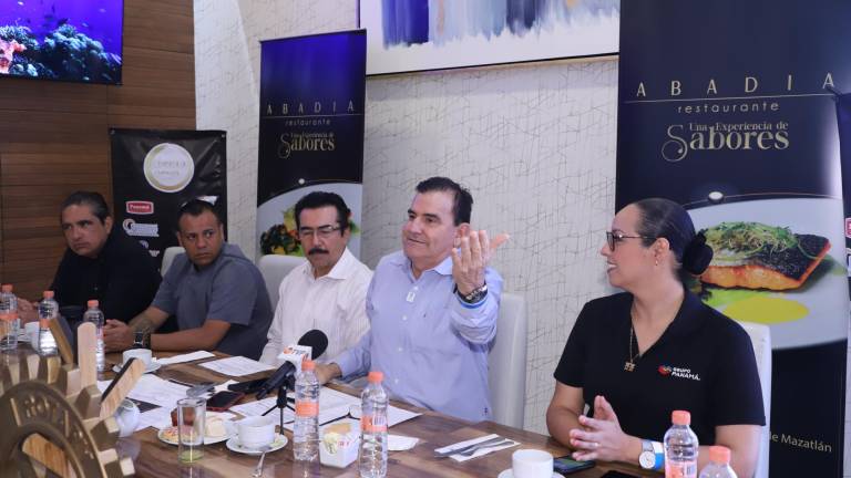 Martín Sánchez Reynoso, presidente del Club Rotario Mazatlán Norte, dio a conocer los pormenores del evento.