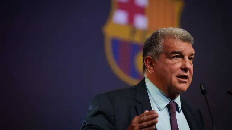 Laporta justifica pagos a Negreira y asegura que nunca fueron beneficiados.