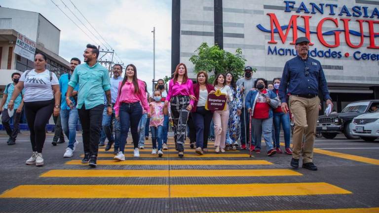 Con caminata, en Culiacán autoridades celebran el Día Mundial del Peatón