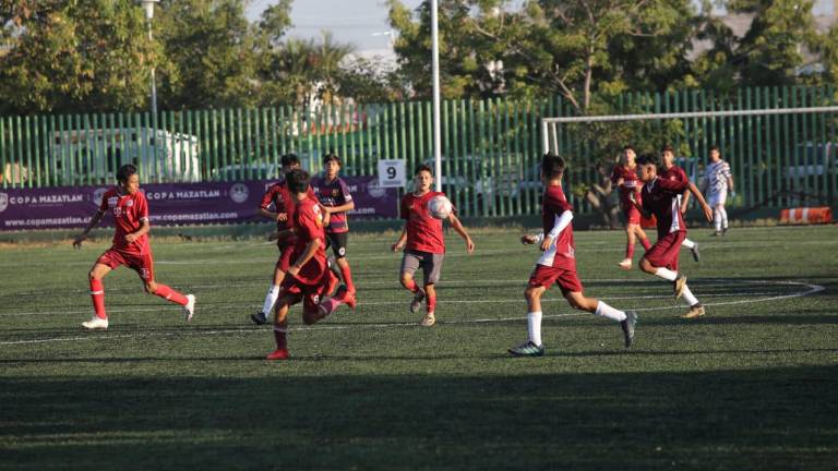 Equipos locales avanzan a las finales de la Copa Mazatlán de Futbol 9 y 11