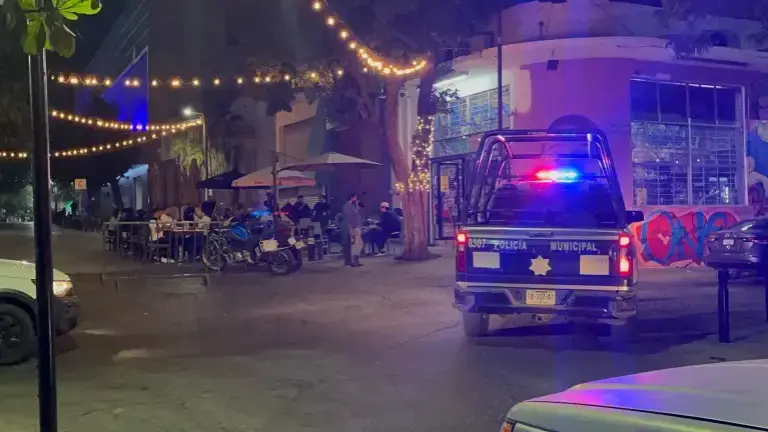 Empresarios indicaron que algunos restaurantes han optado por operar en otros horarios a los que acostumbraban.