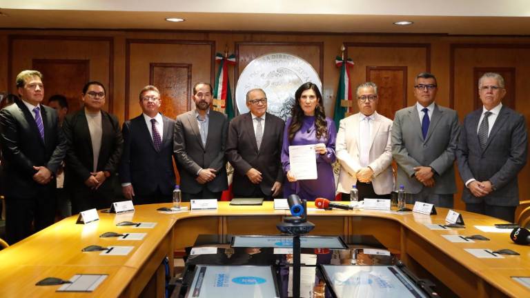 El Gobierno de México entregó en la Cámara de Diputados la iniciativa de reforma electoral.