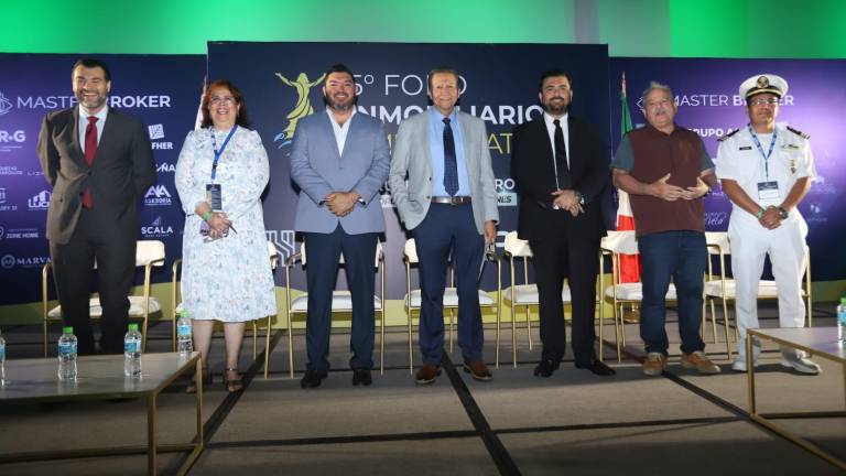 Inauguración del Quinto Foro Inmobiliario que se celebra en Mazatlán.