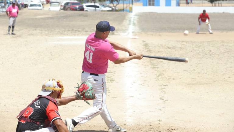 Herrería Villa aplaca a Santa Lucía en el beisbol Libre del Chololos