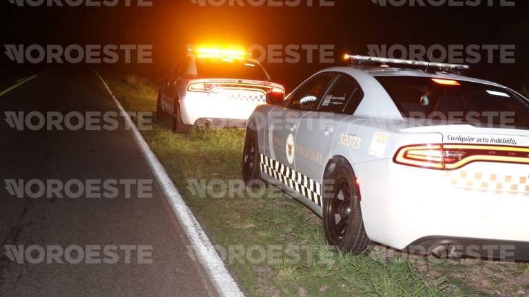 El occiso quedó en calidad de desconocido y su cadáver fue trasladado al Servicio Médico Forense.