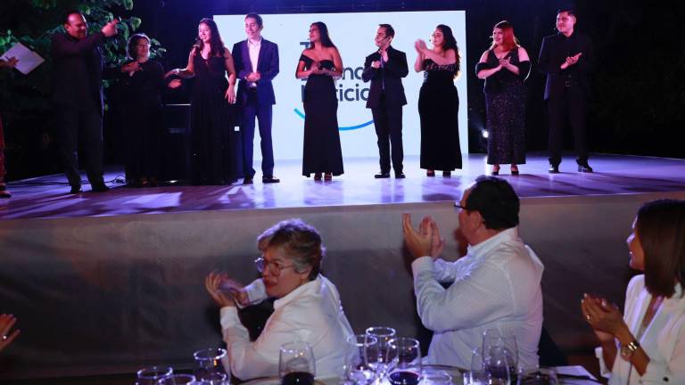 Los integrantes del Taller de Ópera de Sinaloa tuvieron una destacada participación en la velada.