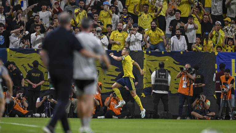 Cristiano Ronaldo llega a 980 goles oficiales.