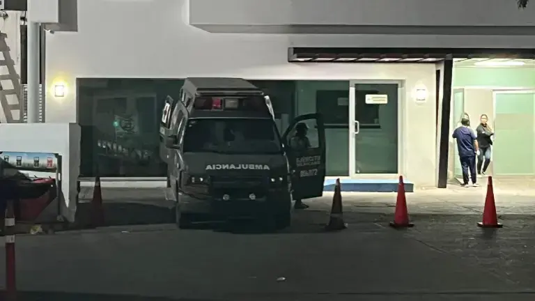 Un elemento del Ejército falleció tras dos días internado en un hospital de la ciudad tras sufrir una caida.