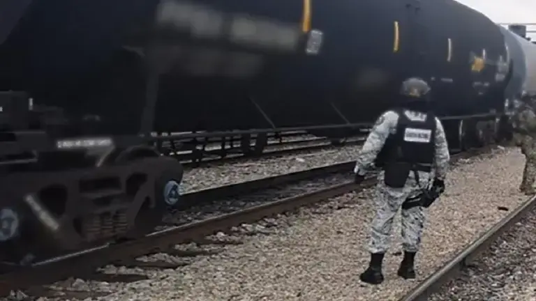 Operativos realizados en Ramos Arizpe y Saltillo, Coahuila, donde decomisaron ferrotanques.