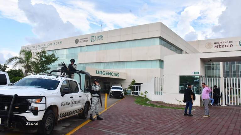 Cuitláhuac González Galindo mencionó que se mantienen los filtros de seguridad en los hospitales.