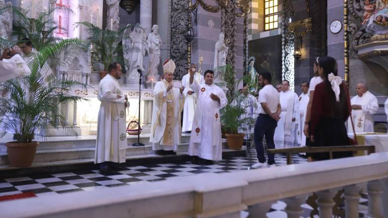 El Obispo de Mazatlán, Mario Espinosa Contreras, llama a apoyar con la limosna del Viernes Santo a la Tierra Santa.