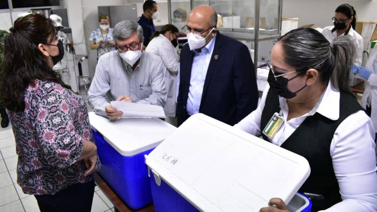 Cosalá, San Ignacio y Salvador Alvarado recibirán 13 mil dosis de vacunas contra el Covid-19 para aplicación de primeras y segundas dosis