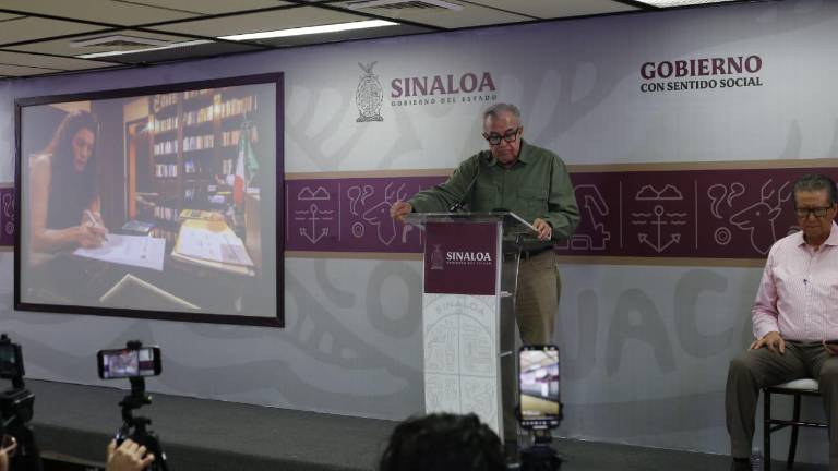 El Gobernador de Sinaloa Rubén Rocha Moya informó que esperan que en un mes se resuelva desabasto de medicamentos en hospitales del IMSS Bienestar.