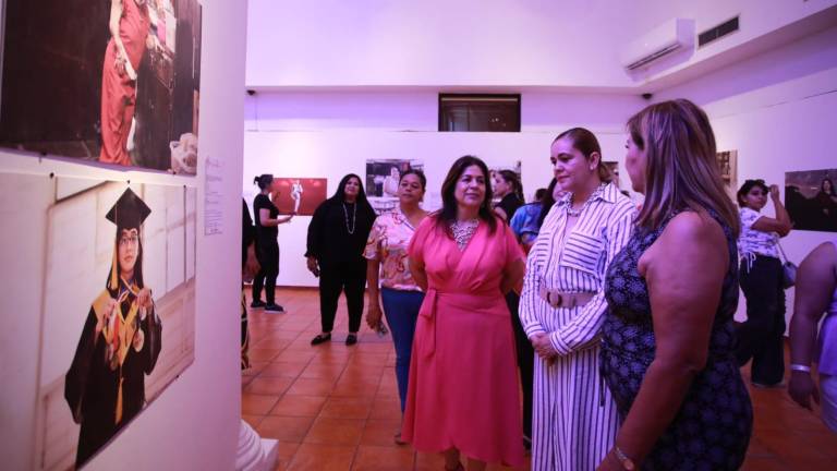 La exposición “Mujeres Transformado Sinaloa”, fue inaugurada en la Galería Carlos Bueno del Museo de Arte de Mazatlán.