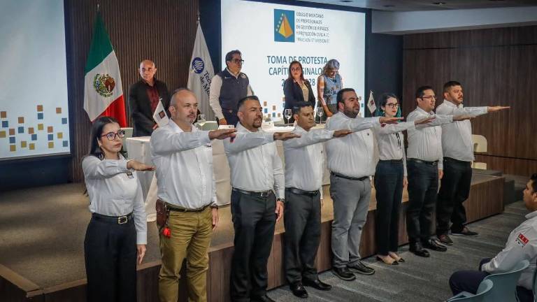 Édgar Peinado Beltrán rindió protesta como presidente del Colegio Mexicano de Profesionales en Gestión de Riesgos y Protección Civil Capítulo Sinaloa.