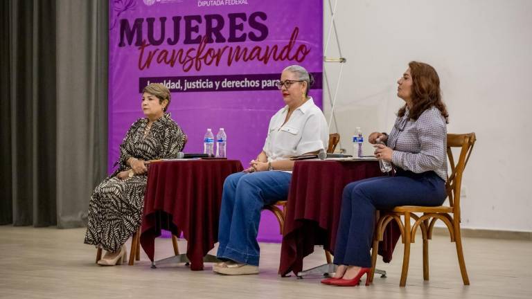 La Diputada Graciela Domínguez Nava exhortó a las mujeres de Guasave a organizarse y exigir el respeto a sus derechos consagrados en la Constitución.