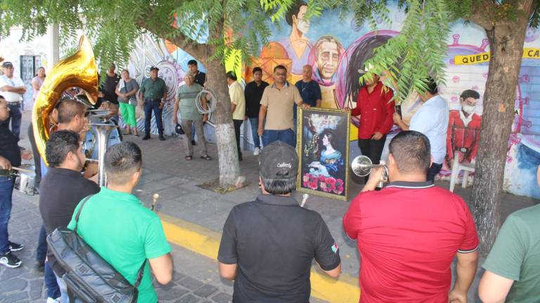 Músicos de Rosario señalan que debido a las condiciones de inseguridad, las contrataciones para eventos se mantienen a la baja.