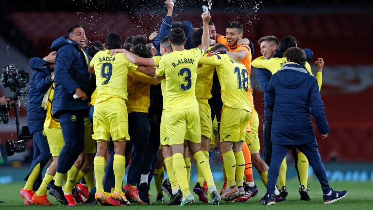 El Villarreal festeja su pase a a final.