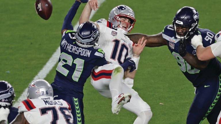 Drake Maye estuvo muy limitado en el Super Bowl, en el que fue capturado en seis ocasiones. y perdió el ovoide tres veces.