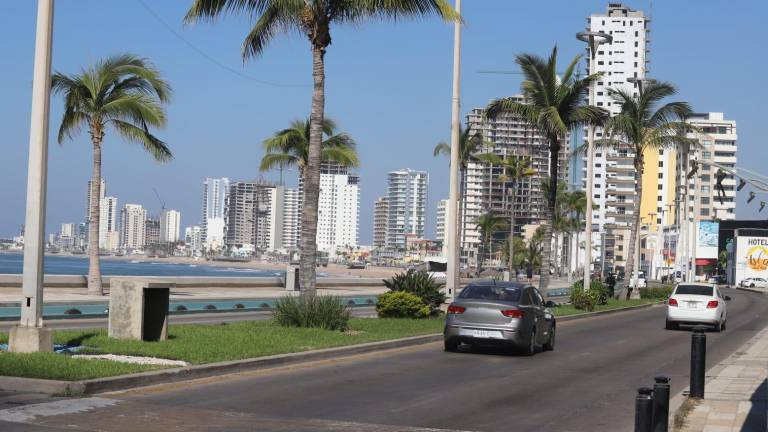 El jueves un tramo del malecón de Mazatlán será cerrado a la circulación por el desfile de la Revolución Mexicana.