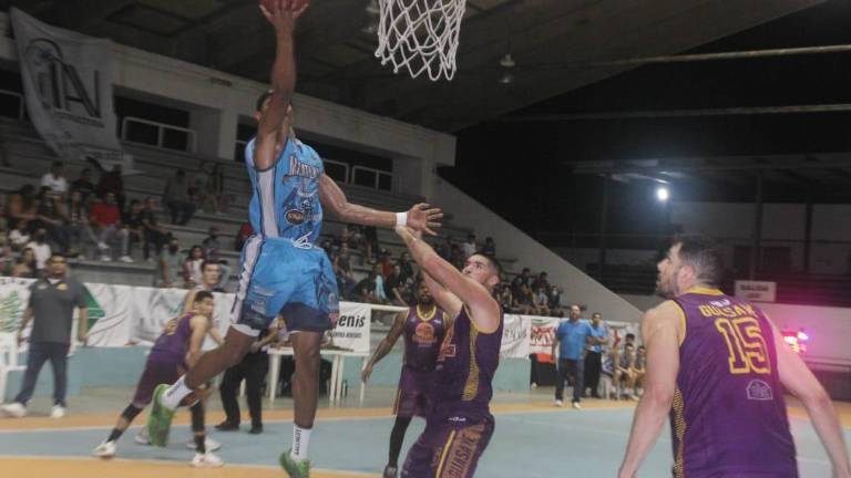 El coach de Delfines de Mazatlán tiene confianza en lograr el título de región.