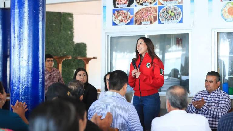 La Senadora Paloma Sánchez estuvo de gira por Navolato.